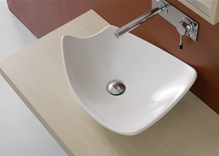 La nuova collezione di lavabi Kong