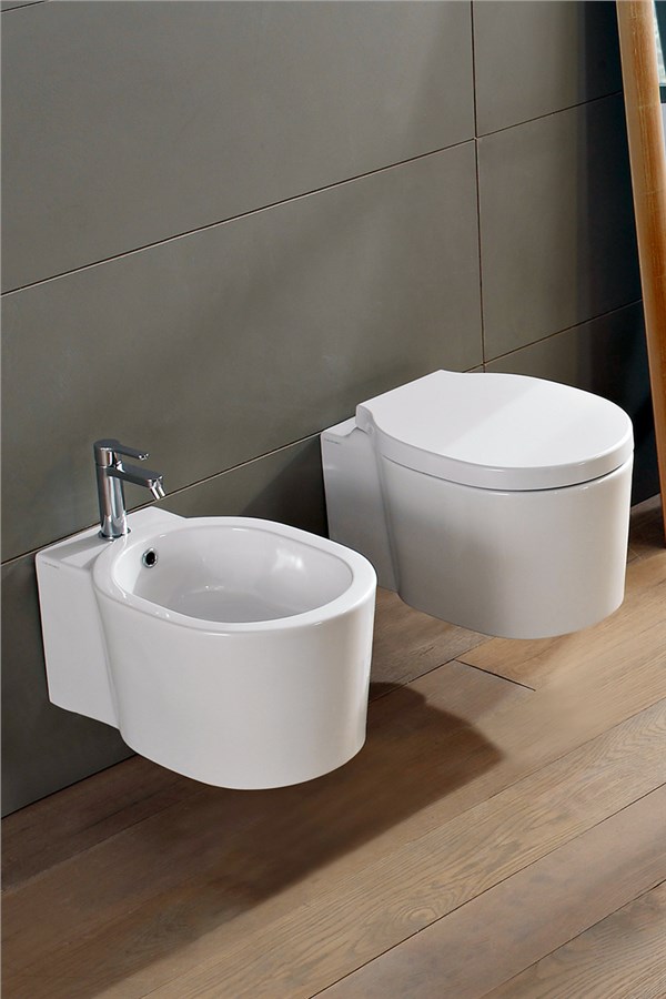 Bagno total white, il fascino dell'arredo neutro