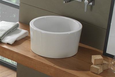 Lavabo d'appoggio in ceramica